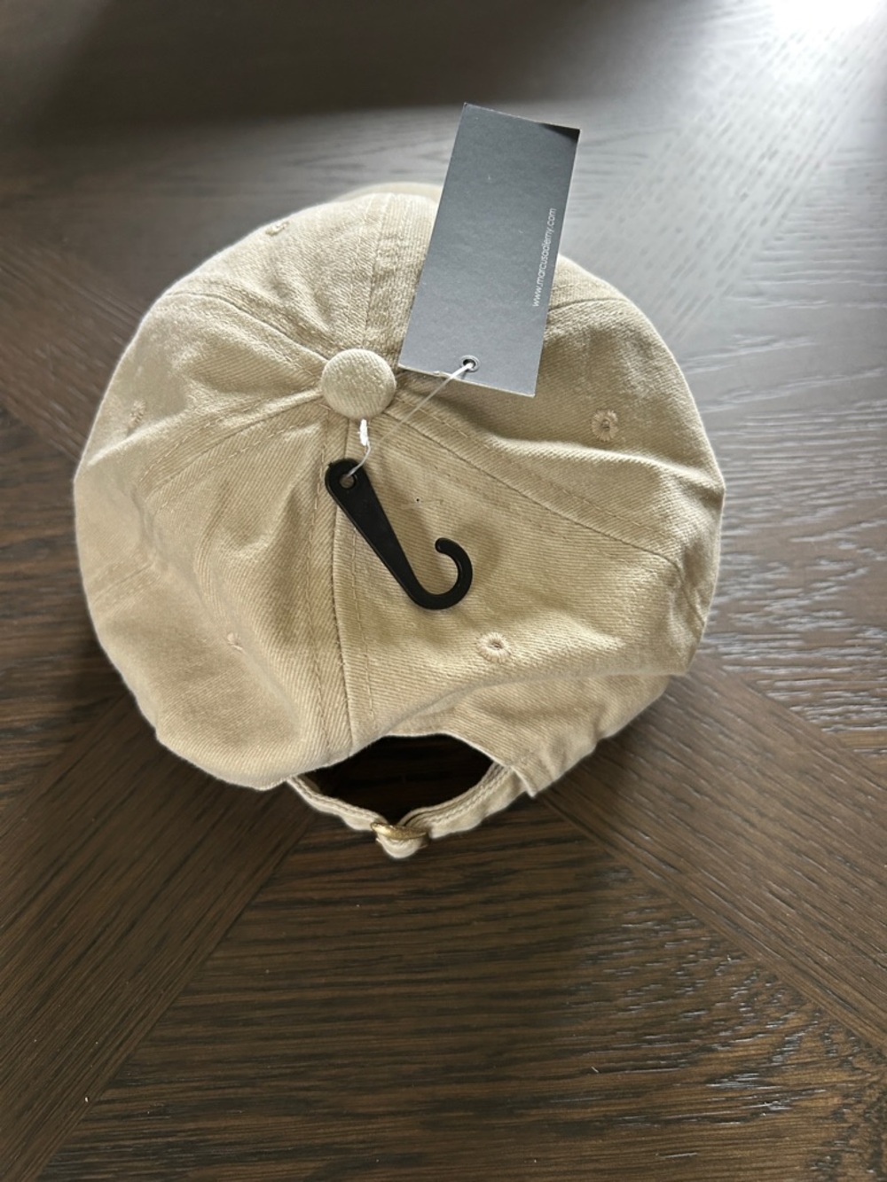 Mama Embroidered Baseball Cap NWT - Picture 5 of 6